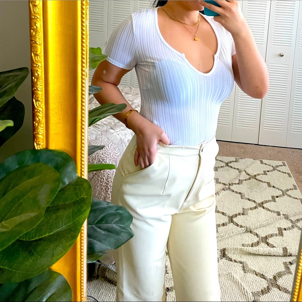 White tee
